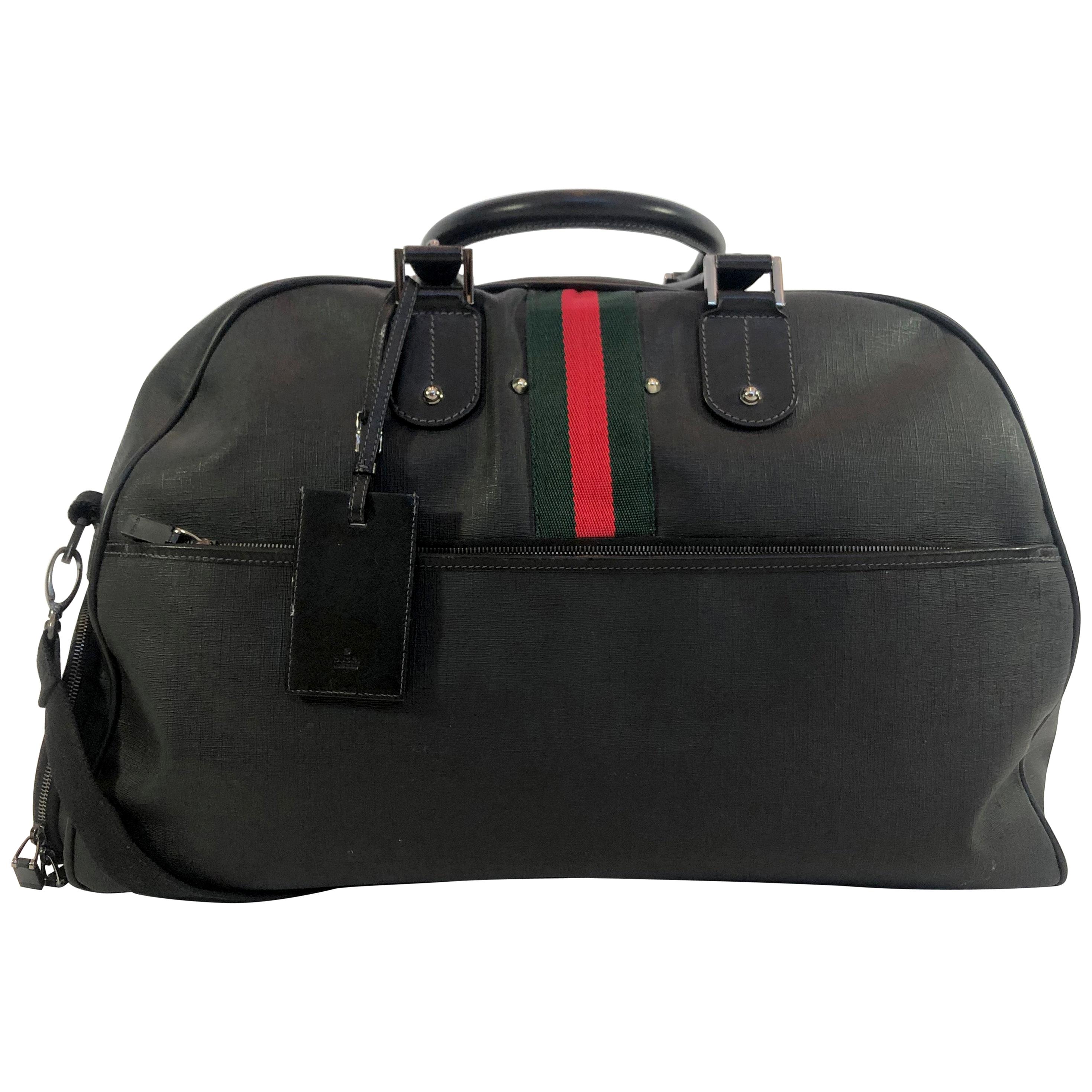 Gucci Black Leather Weekender Suitcase with Classic Green and Red Stripe  For Sale