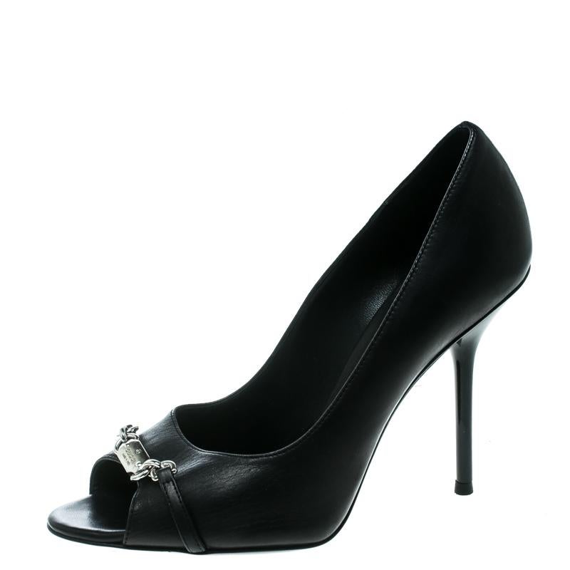 size 2 black pumps