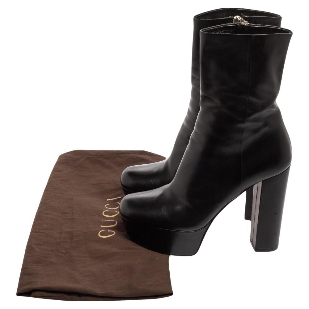 Gucci Black Leather Zip Platform Ankle Boots Size 38 In Good Condition In Dubai, Al Qouz 2