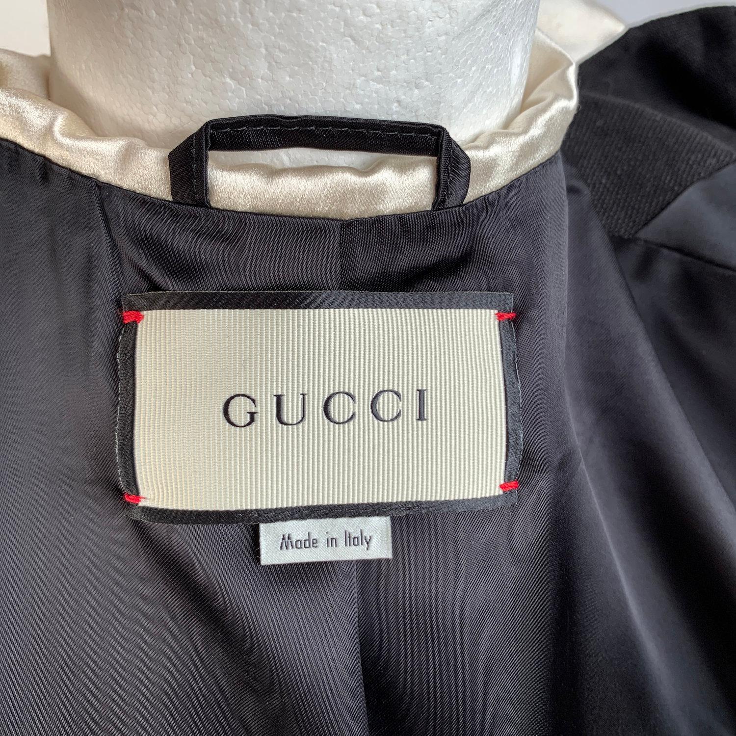 Gucci Black Linen Jacket with Contrast Silk Collar Size 42 4