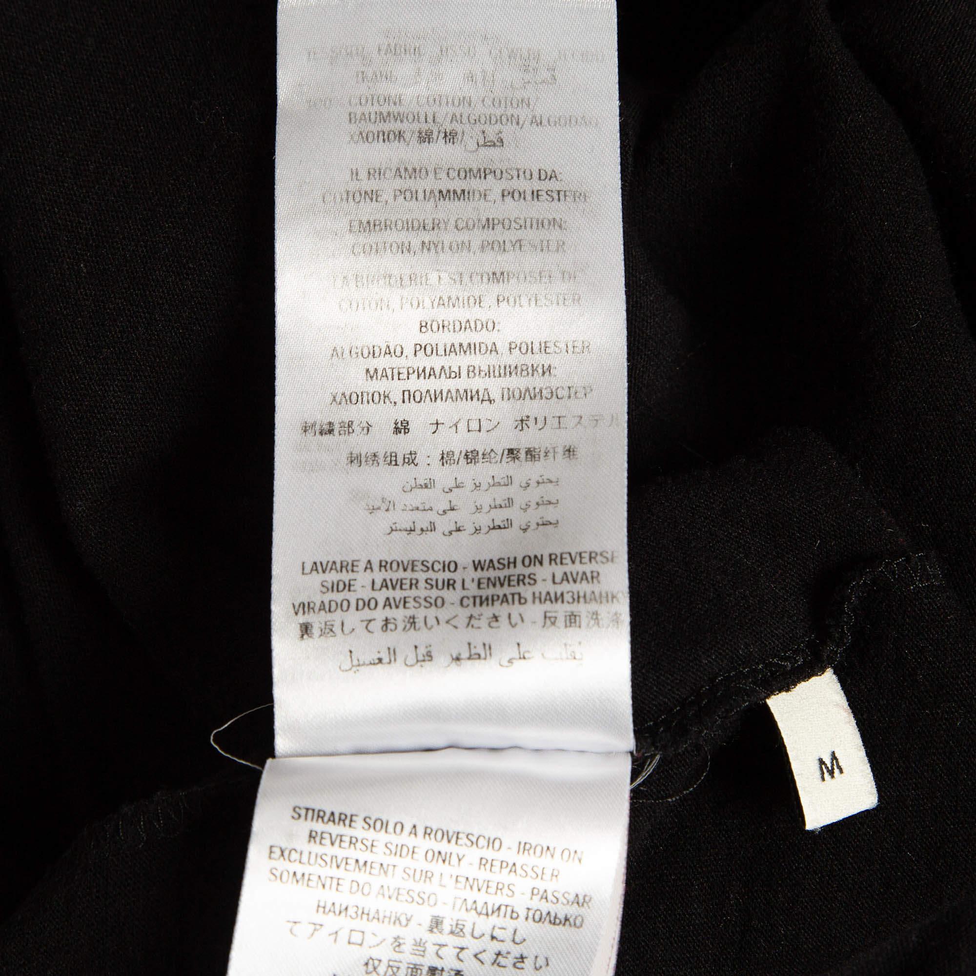 Gucci Maglietta in cotone invecchiato con stampa del logo nero M. T. I. in vendita 2