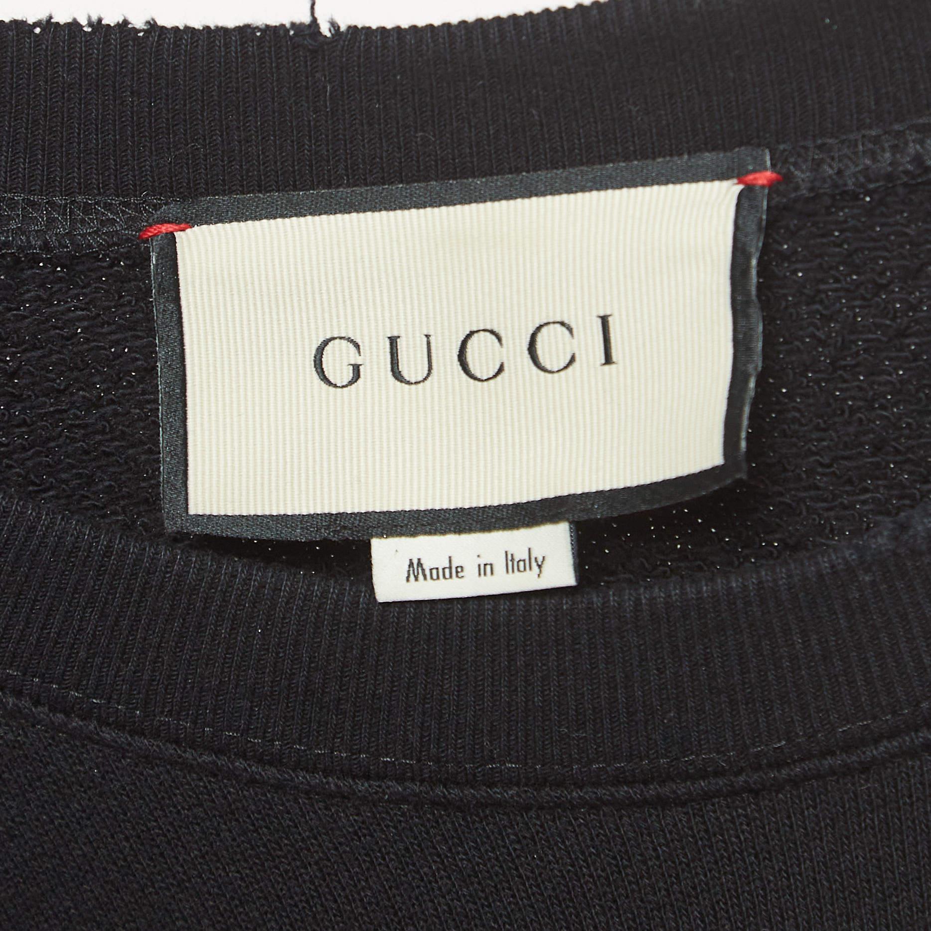 Gucci Schwarzes Logo Tiger bedrucktes Baumwollstrick-Pullovershirt mit Logo S im Zustand „Gut“ im Angebot in Dubai, Al Qouz 2