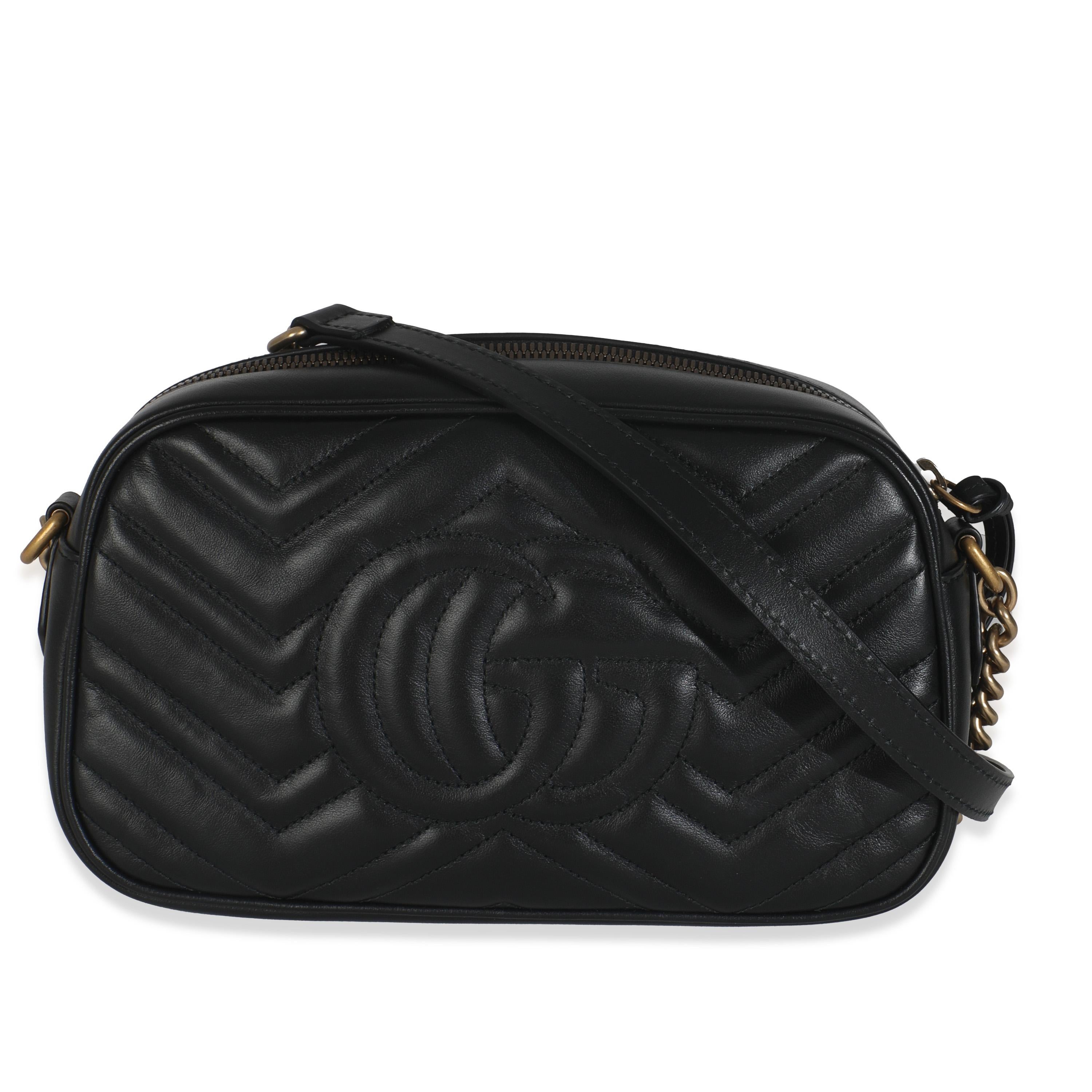 Listing Title: Gucci Black Matelasse Calfskin GG Marmont Camera Bag
SKU: 146629
Condition: Pre-owned 
Condition Description: The Marmont edit from Gucci is an extension of the House's signature GG belt from the '70s. With a matelassé finish, this