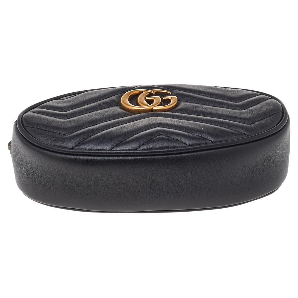 Gucci Black Matelasse Leather GG Marmont Belt Bag In Good Condition In Dubai, Al Qouz 2