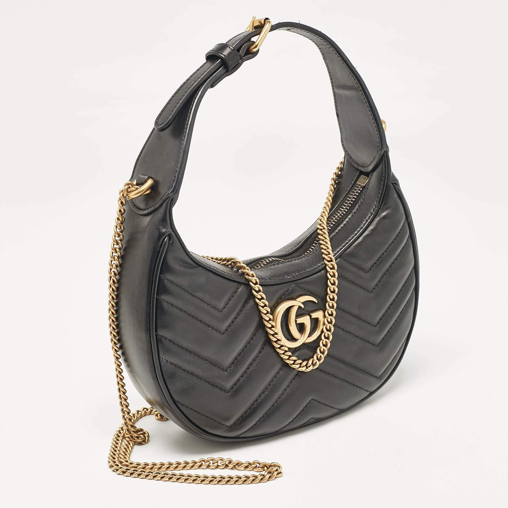 Gucci Black Matelassé Leather Mini GG Marmont Crescent Shoulder Bag In Excellent Condition For Sale In Dubai, Al Qouz 2
