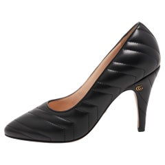 Schwarze Matelasse Leder-Pumps von Gucci, Größe 38,5