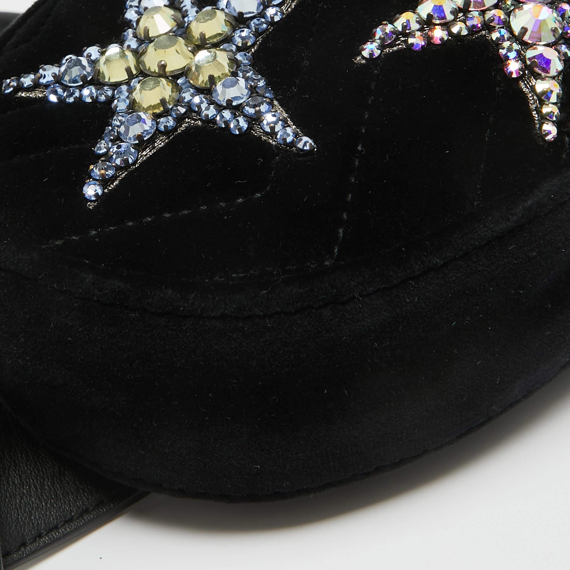 Gucci Black Matelassé Velvet Star Crystal GG Marmont Belt Bag In Excellent Condition In Dubai, Al Qouz 2