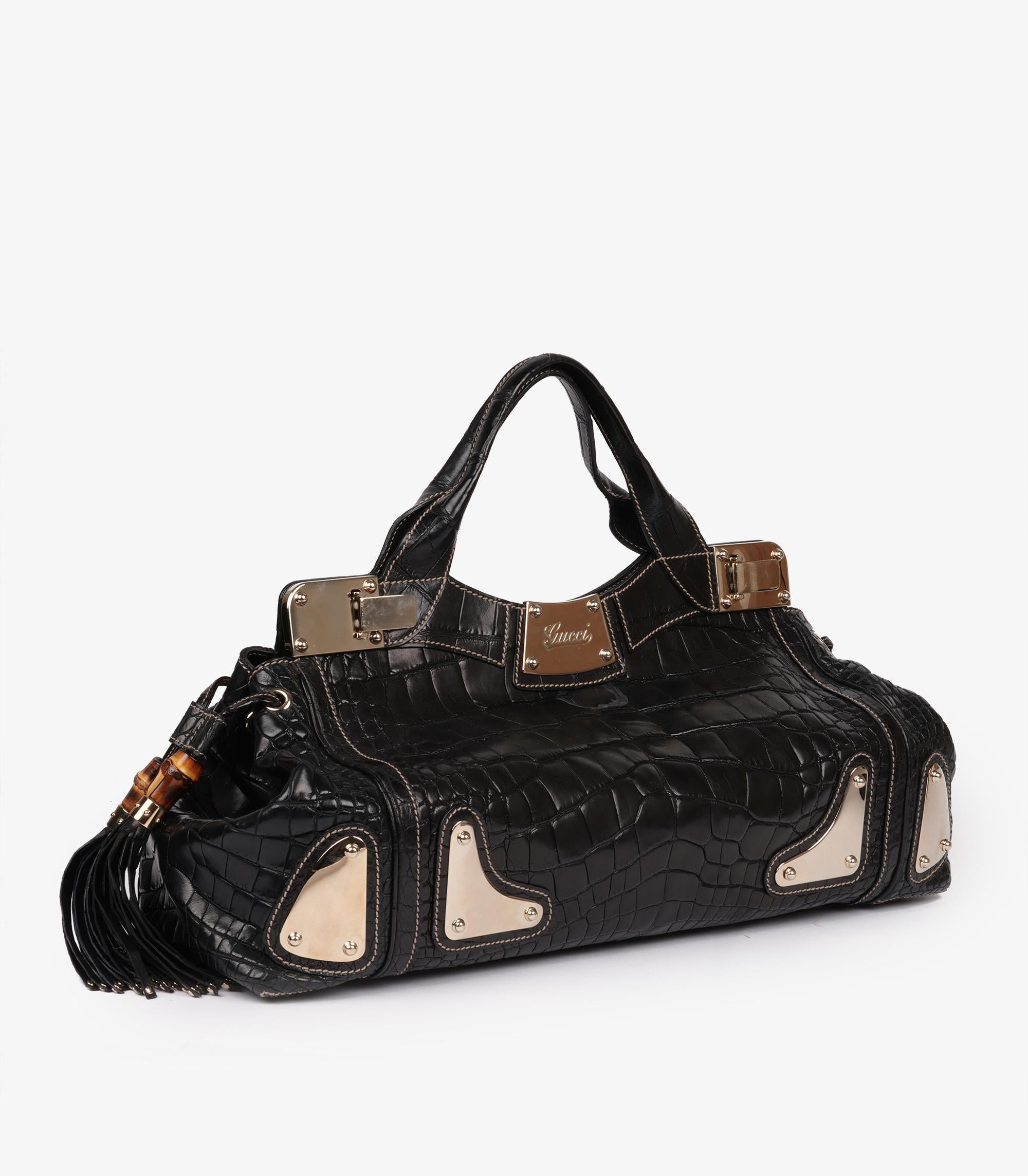 Gucci Black Matte Alligator Leather Large Tassle Race Tote (Schwarz) im Angebot
