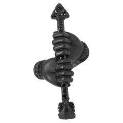 GUCCI, bague en métal noir « Hands & ARROW CRYSTAL », taille 7,5