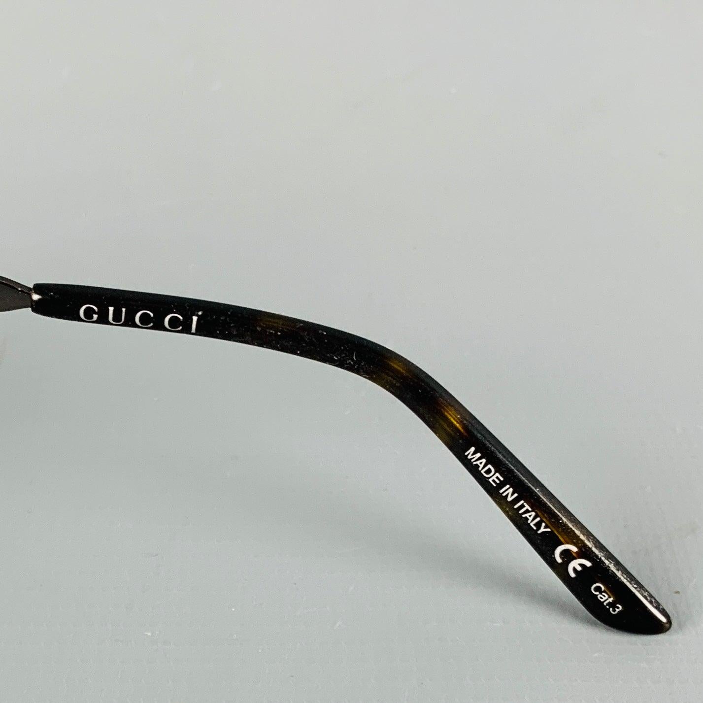 GUCCI Black Metal Sunglasses For Sale 2