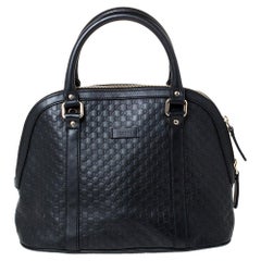 Gucci Schwarz Microguccissima Leder Medium Dome Bag