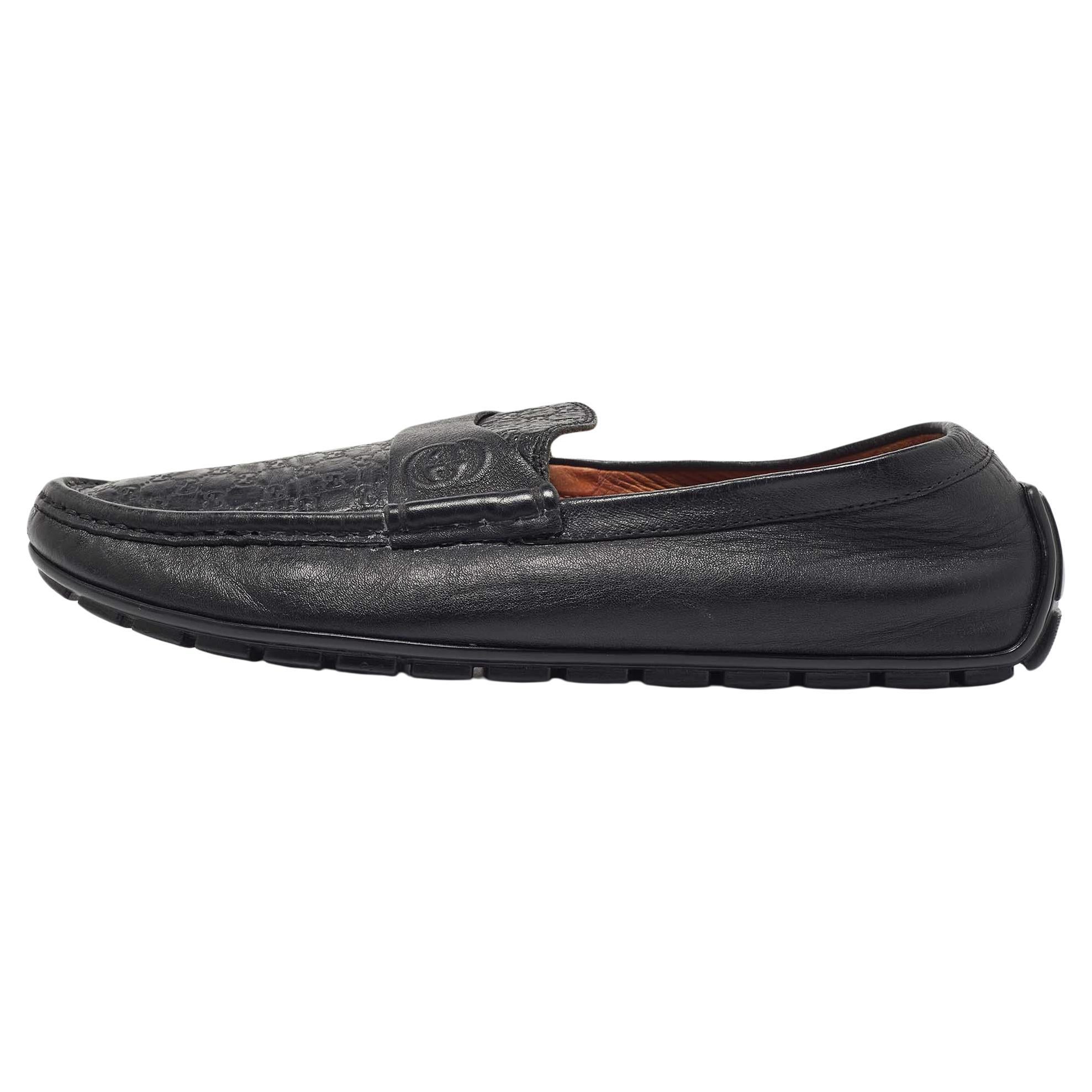 Gucci Black Microguccissima Leather Slip On Loafers Size 40.5 For Sale