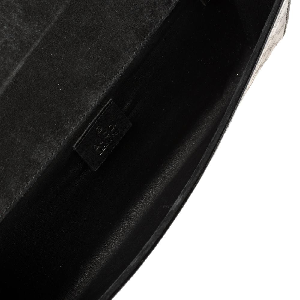 Gucci Black Microguccissima Patent Leather Broadway Clutch 2