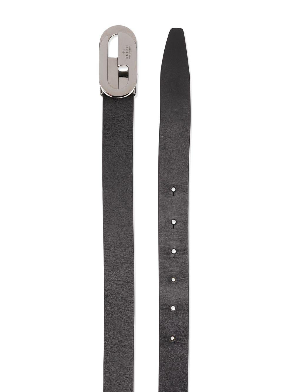 Crafted in France from pure black calf leather, this pre-owned belt by Gucci features an adjustable fit, a slim design and the signature 'GG' logo buckle accented by contrasting silver-tone metal hardware.

Colour: Black/ Silver

Composition: Calf