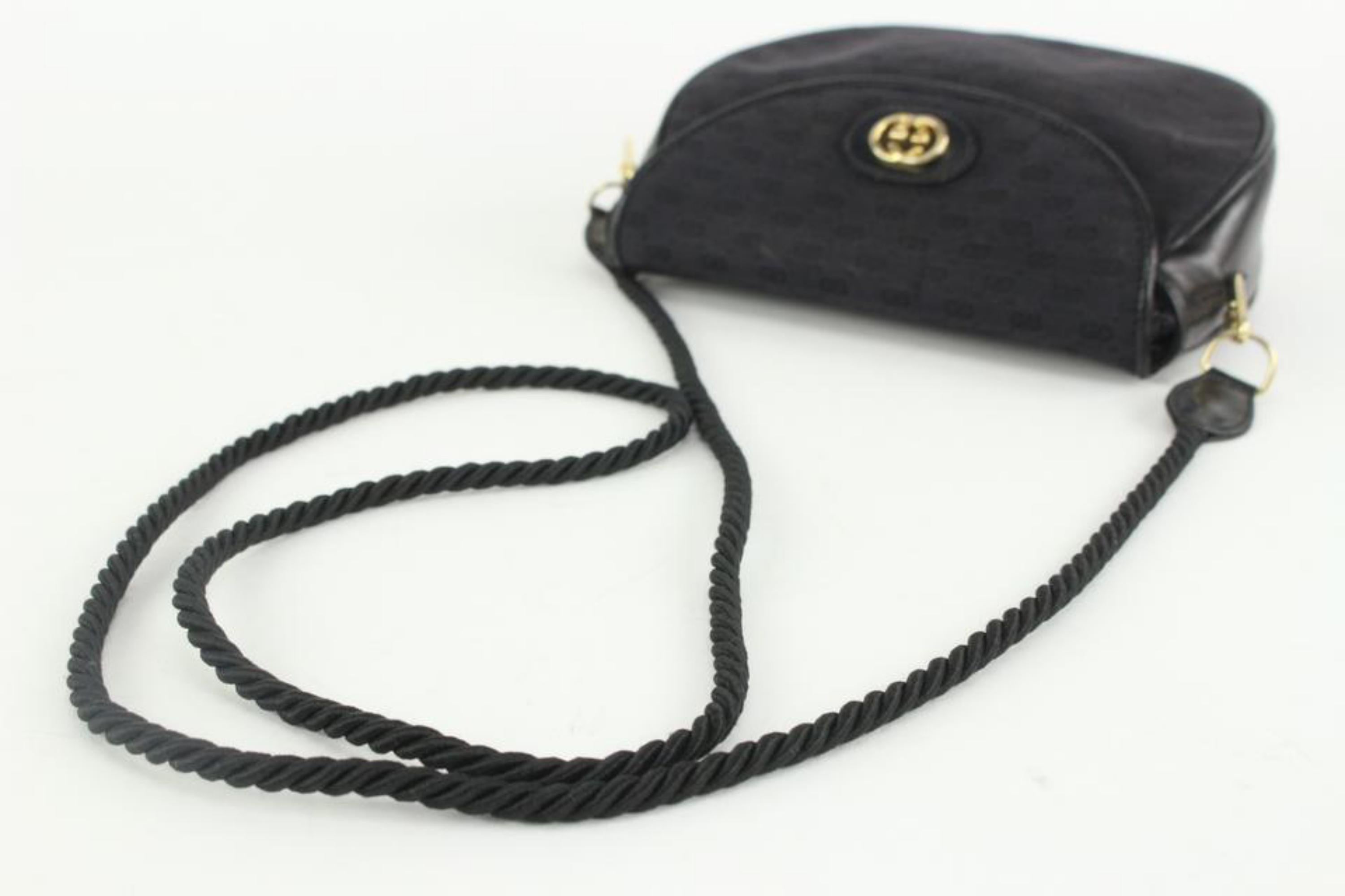 Gucci Black Mini GG Flap Crossbody Rope Bag 123g36 For Sale 5