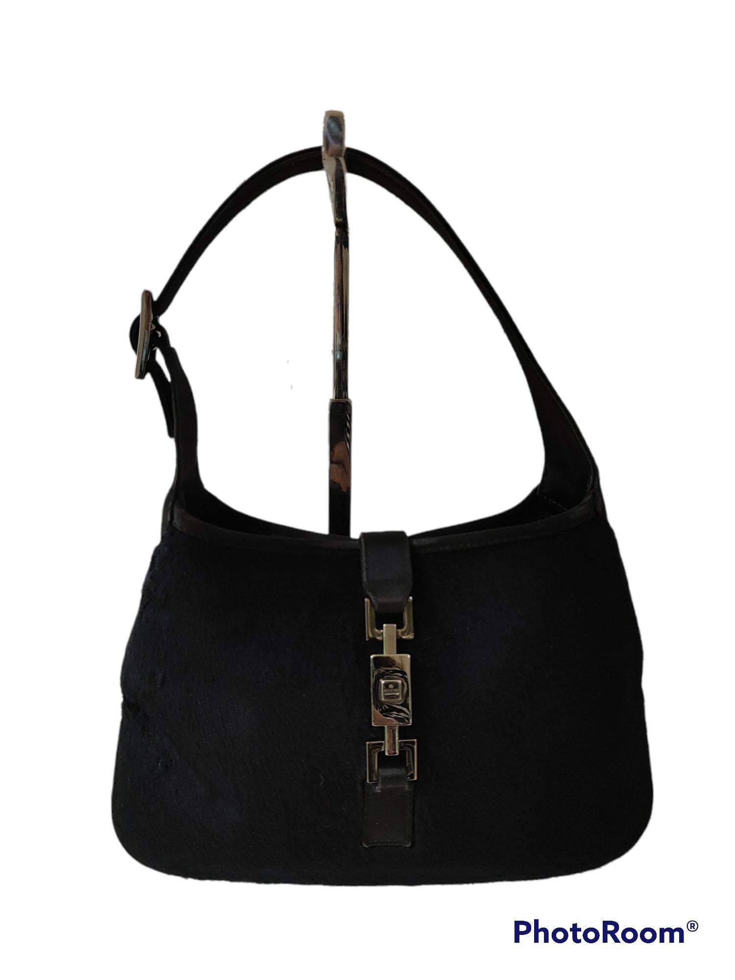 Gucci black mini Jackie shoulder bag In Excellent Condition In Capri, IT