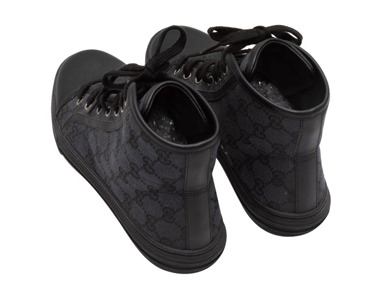 Gucci Schwarz Monogramm Canvas Cap-Toe High-Top Sneakers im Angebot bei  1stDibs