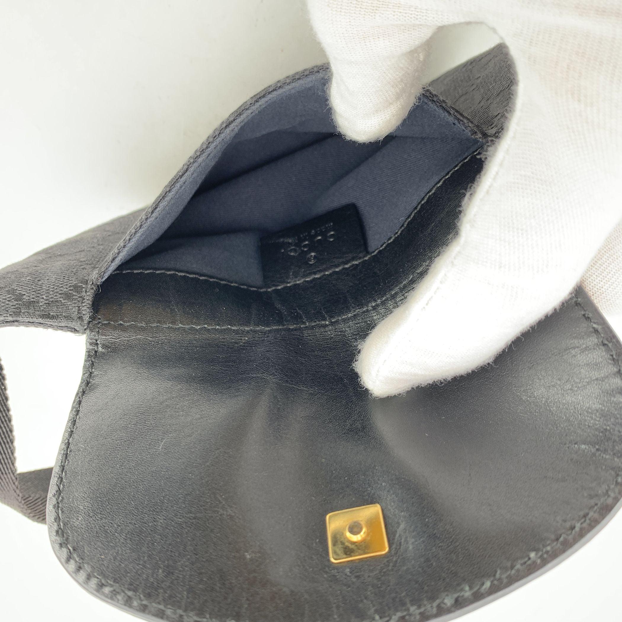 Sac de ceinture en toile demi-lune avec monogramme, noir, Gucci Pour femmes en vente