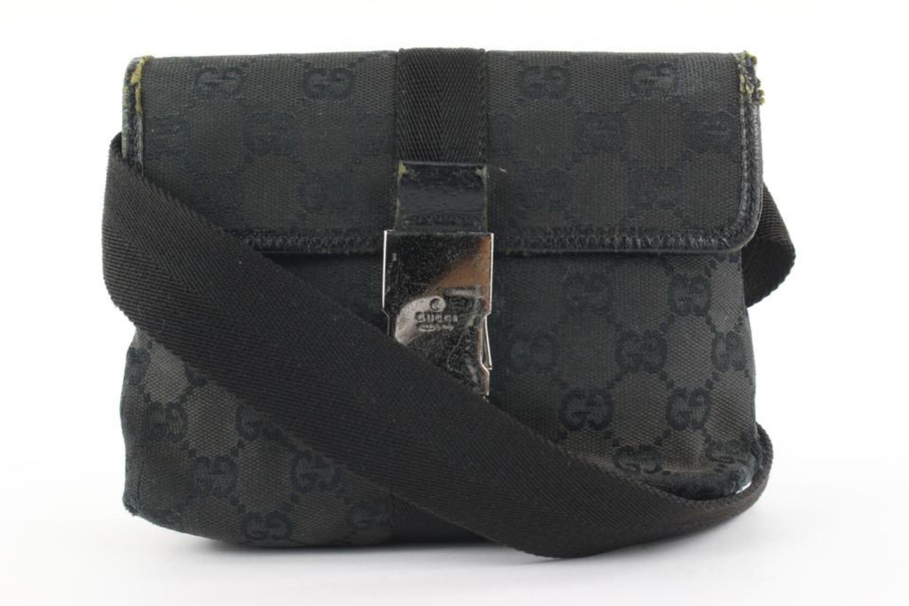 Gucci Black Monogram GG Waist Bag Belt Pouch Fanny Pack 0G39G
Date Code/Serial Number: 131236 200047
Made In: Italy
Measurements: Length:  7