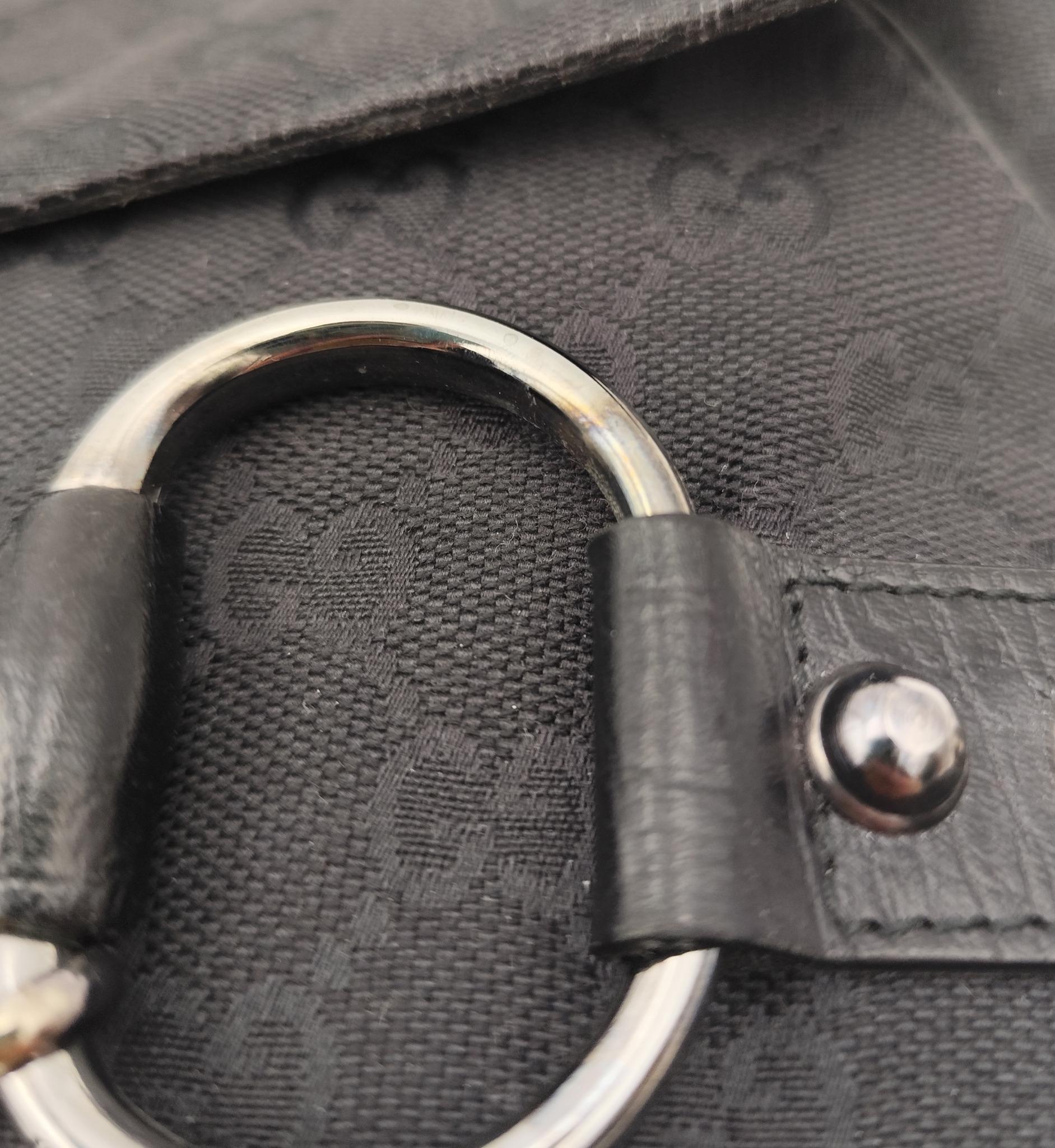 Gucci black monogram horsebit chain shoulder bag For Sale 3