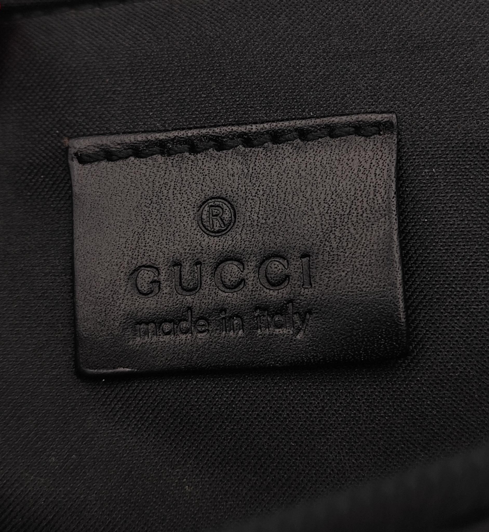 Gucci black monogram nylon belt bag For Sale 5