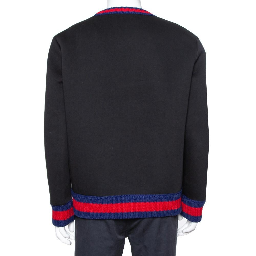 It's time you got yourself a sweatshirt that exudes style & comfort. What better than this one from Gucci. It is cut from a quality cotton-blend and features long sleeves, a crew neck, and a ghost diamond print on the front. This creation can be