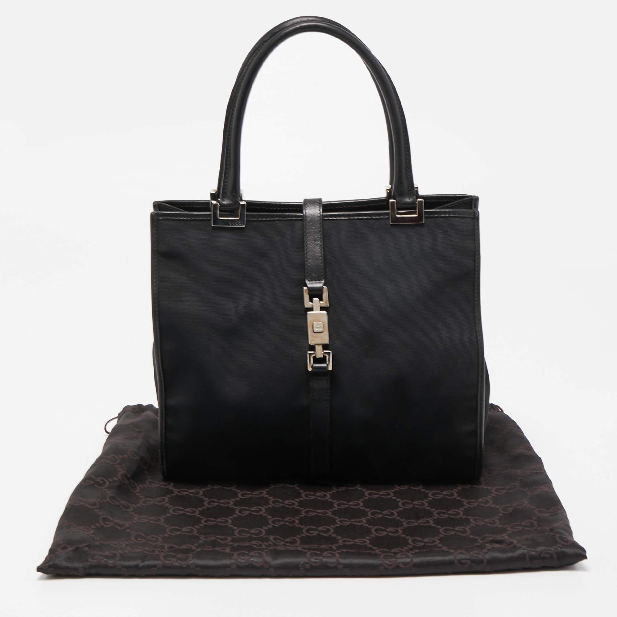 Gucci Black Nylon and Leather Jackie O Tote For Sale 9
