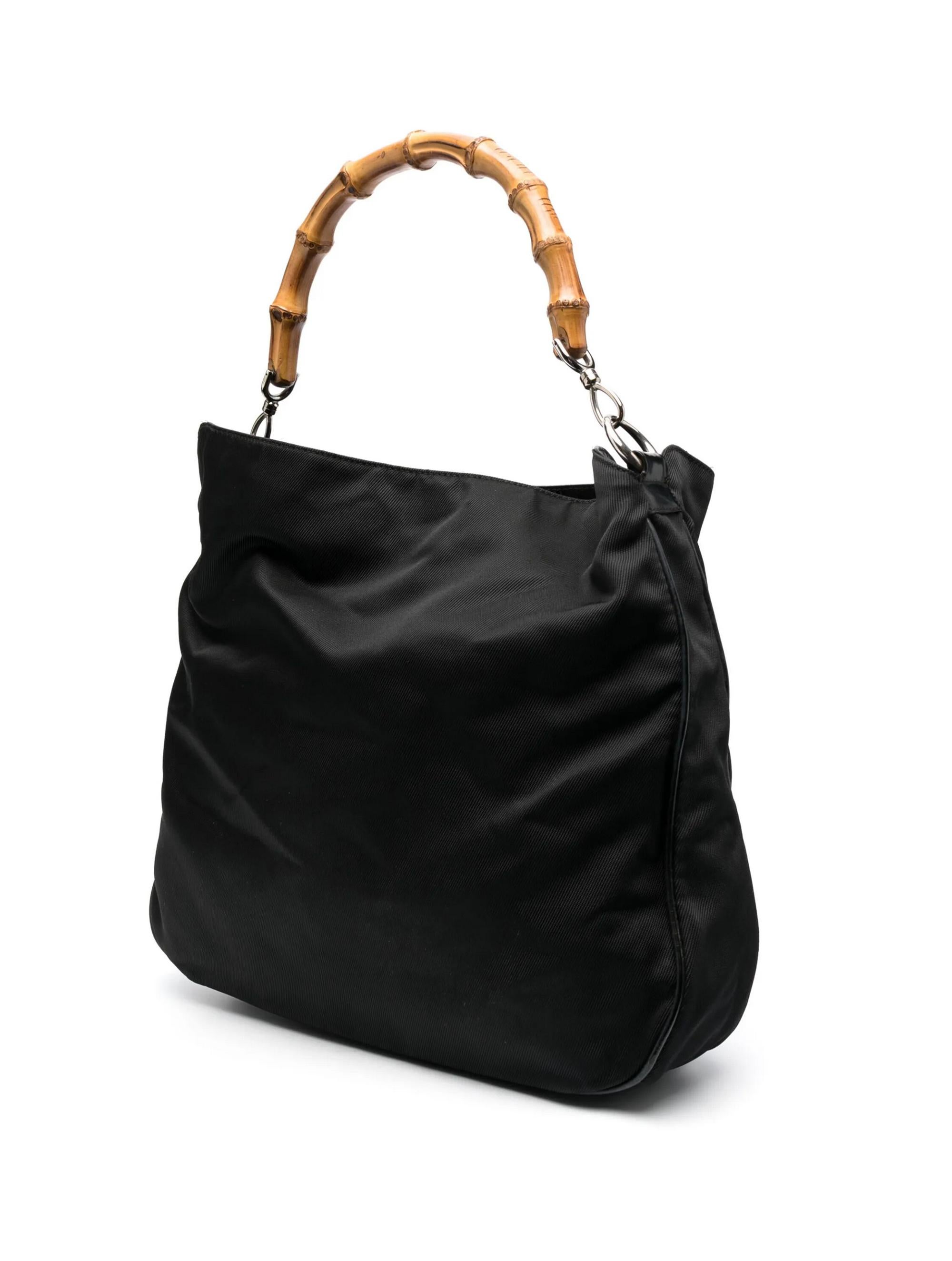 Sac à main Gucci en nylon noir et bambou Bon état - En vente à Paris, FR