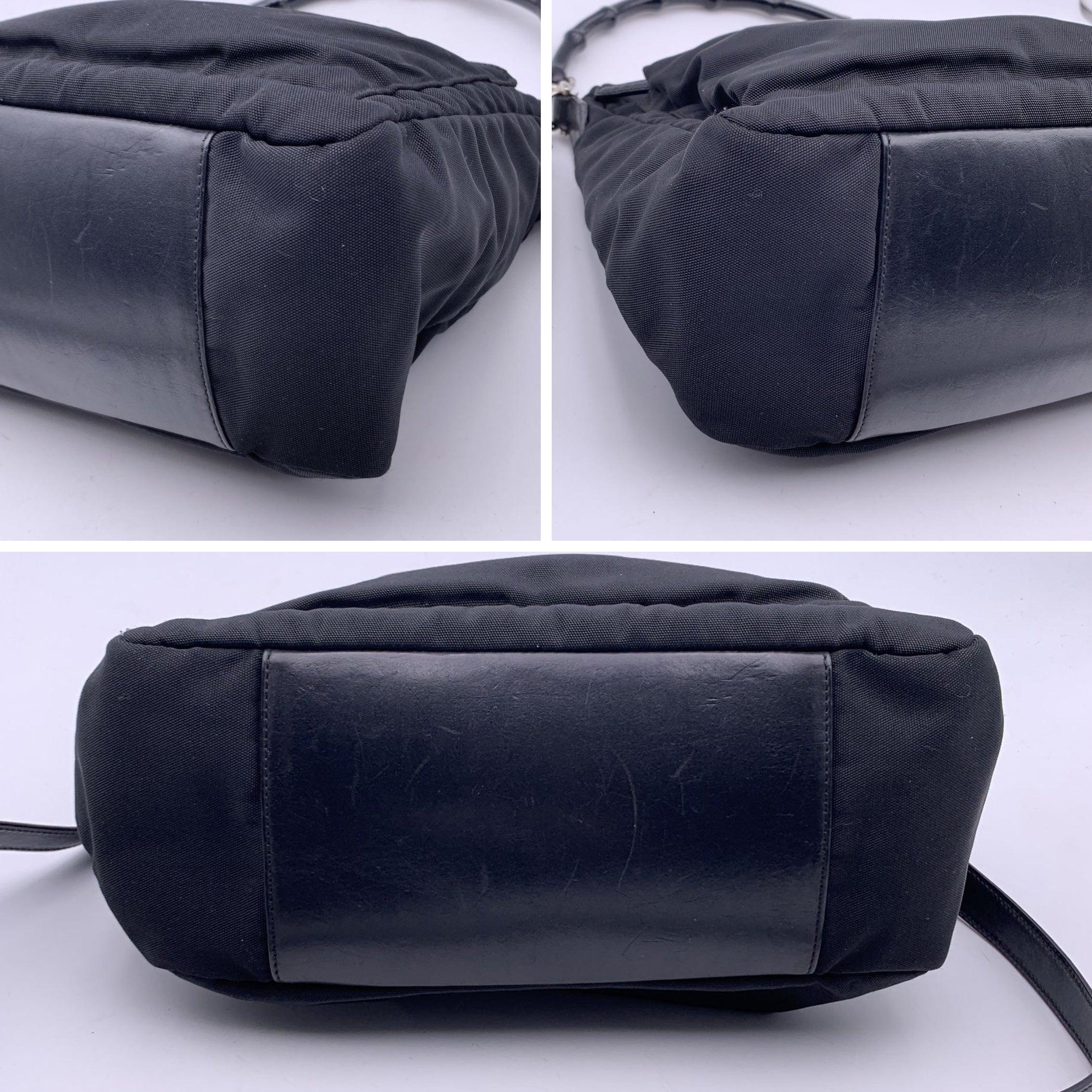 Gucci Black Nylon Canvas 2 Way Bamboo Handle Shoulder Bag For Sale 3