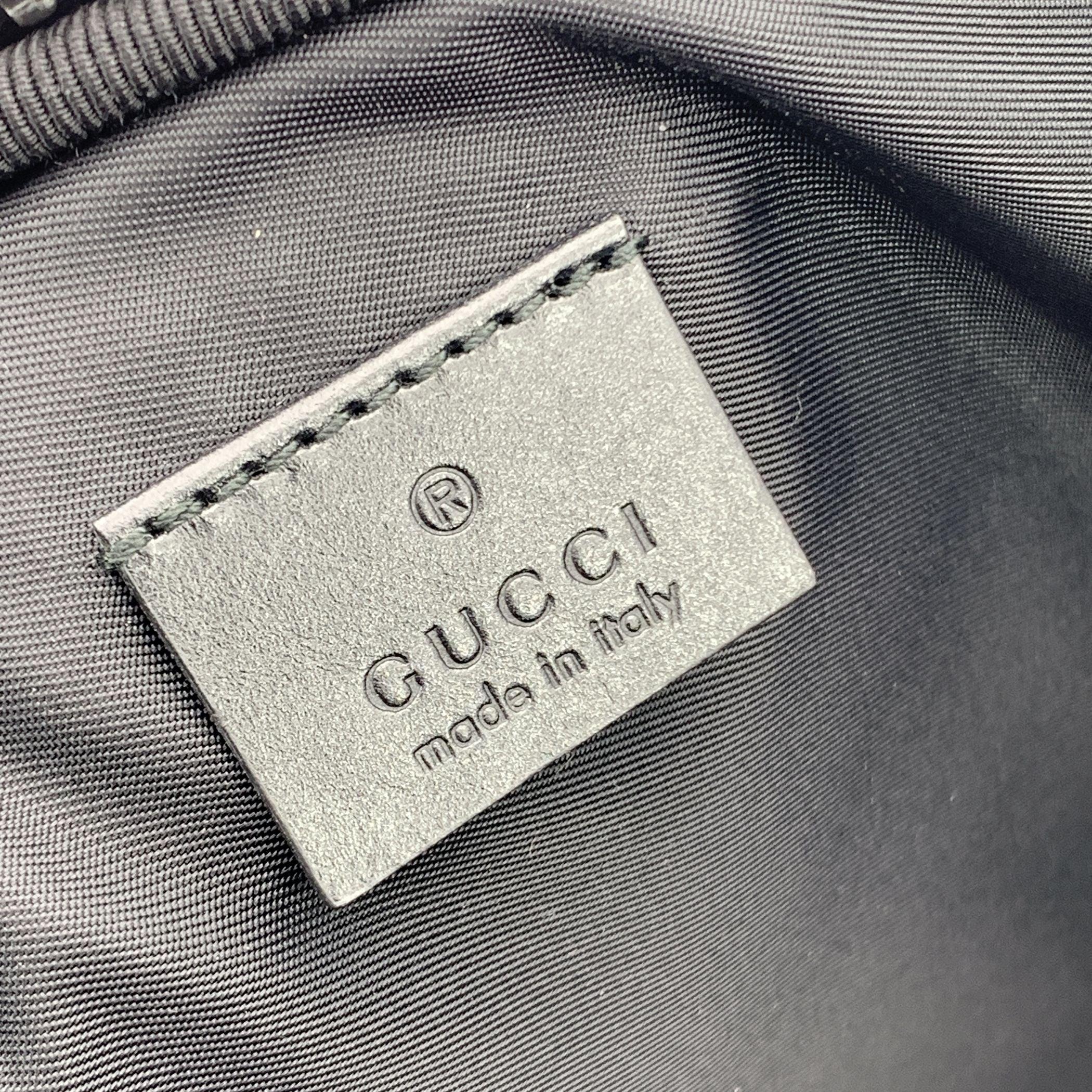 Gucci Black Nylon L'Aveugle Par Amour Laptop Computer Case For Sale 1