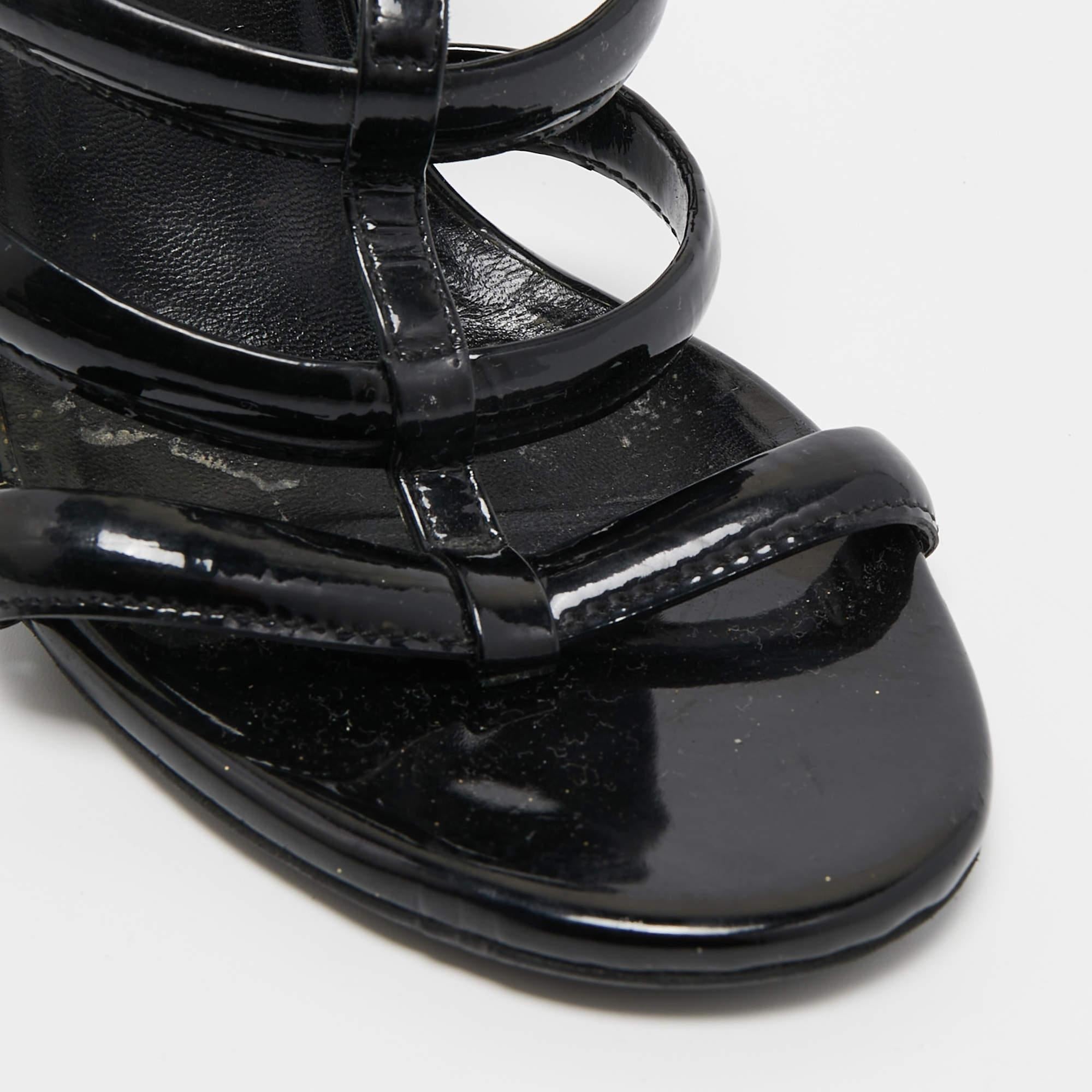 Gucci Black Patent Caged Sandals Size 38 For Sale 2