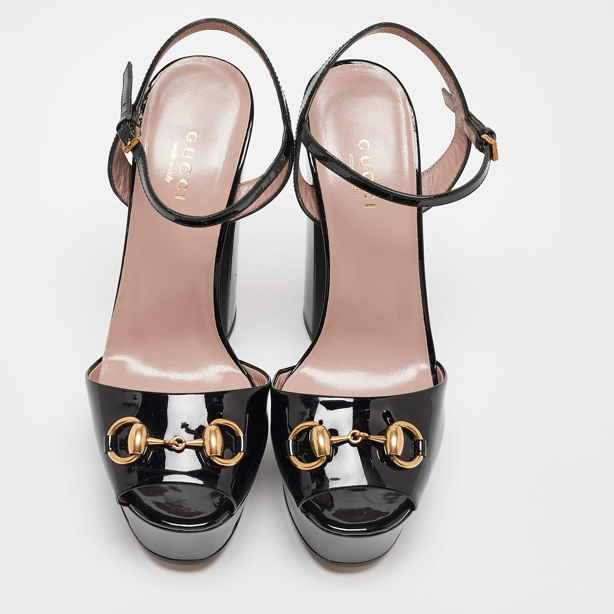 How lovely are these sandals from Gucci? They've been beautifully crafted from leather and styled with Horsebit motifs on the uppers. They carry peep-toes, ankle straps, and chunky heels supported by platforms. Let this pair lift your outfits by