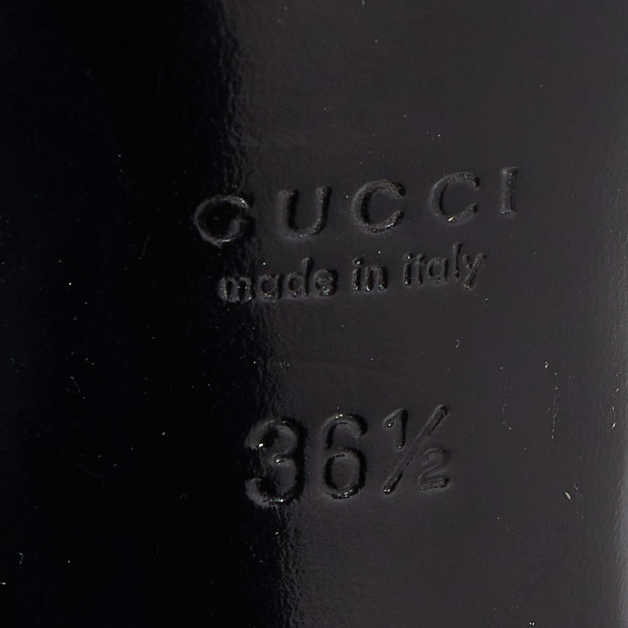 Gucci Black Patent Leather Applique T Strap Sandals Size 36.5 For Sale 5