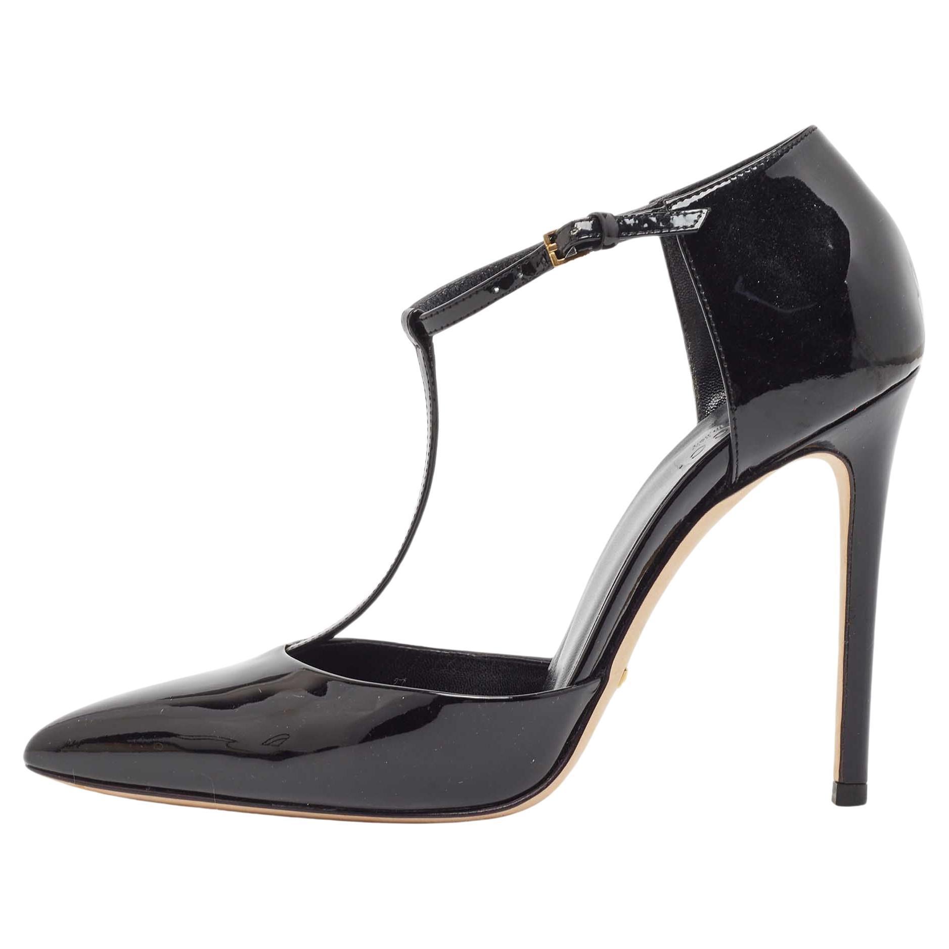 Gucci Beverly T-Riemen-Pumps aus schwarzem Lackleder in Schwarz, Größe 37,5 im Angebot