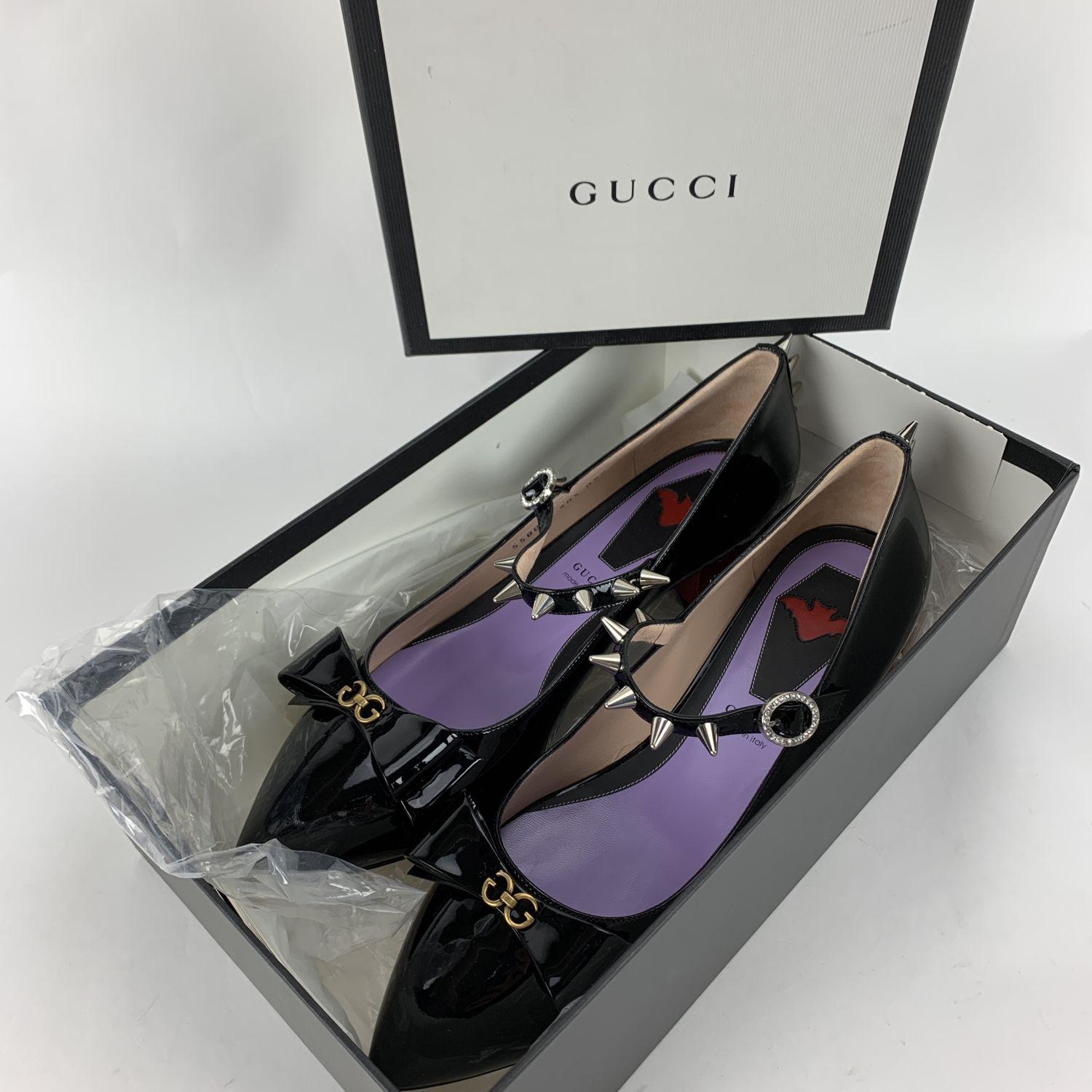 Gucci Black Patent Leather Crystal Bow Spike Sadie Mary Jane Size 40.5 4