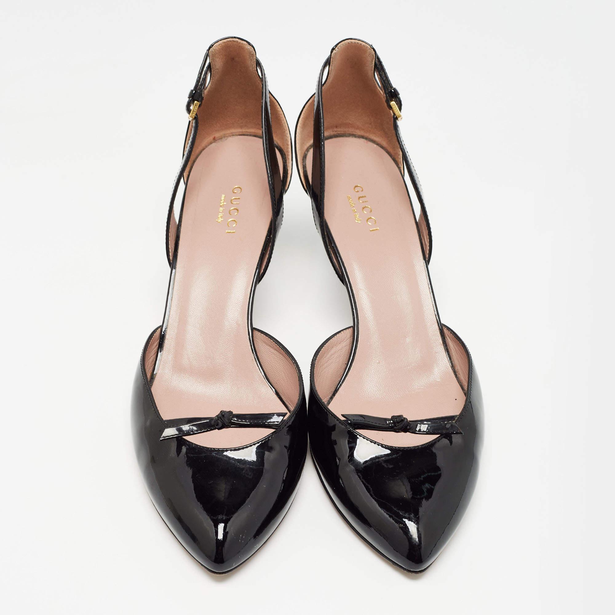 Gucci Black Patent Leather D'orsay Pumps Size 39 In Good Condition In Dubai, Al Qouz 2