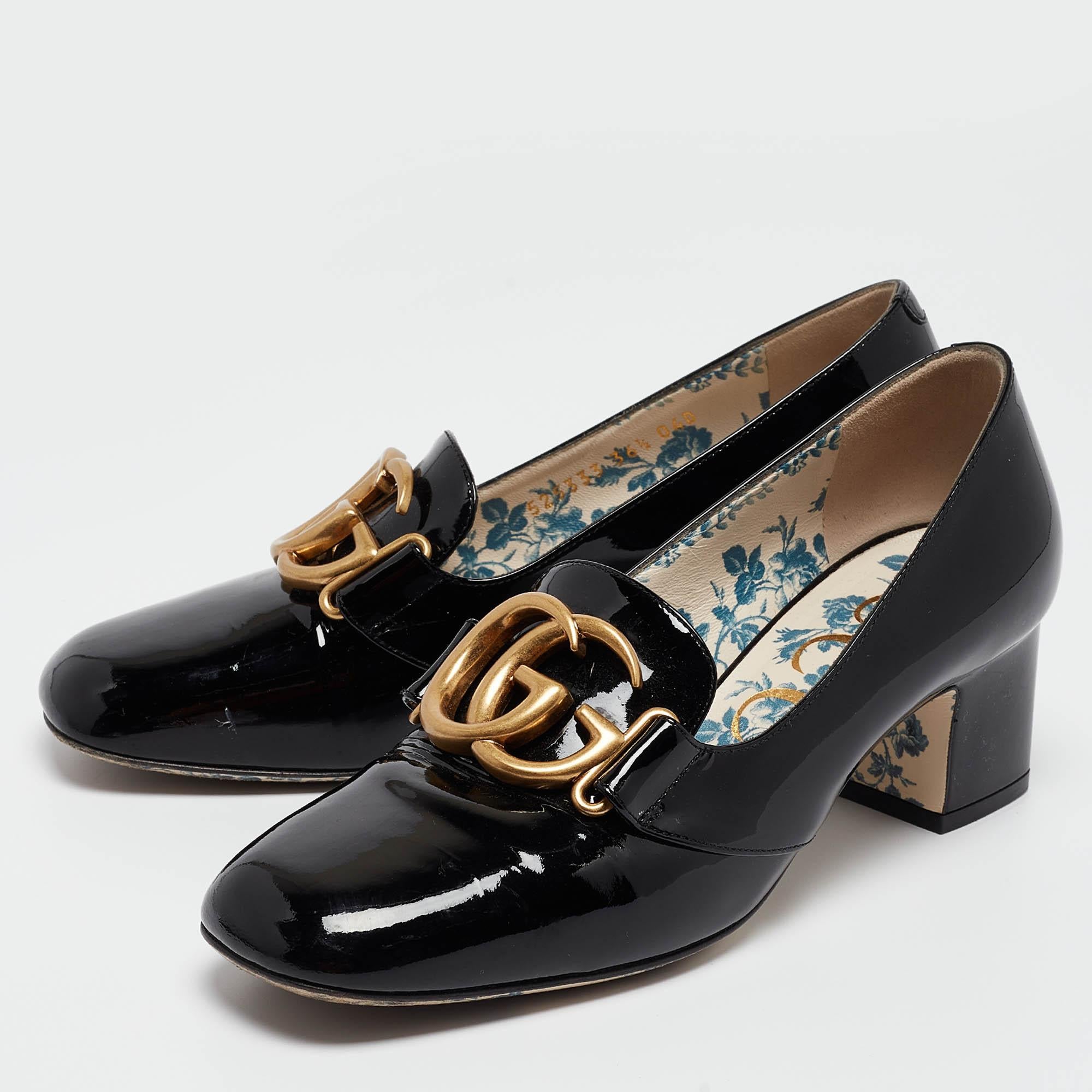 Gucci's timeless aesthetic and stellar craftsmanship in shoemaking is evident in these GG Marmont pumps. Crafted from patent leather in a black shade, they are topped with the signature GG logo and mounted on block heels for the right amount of