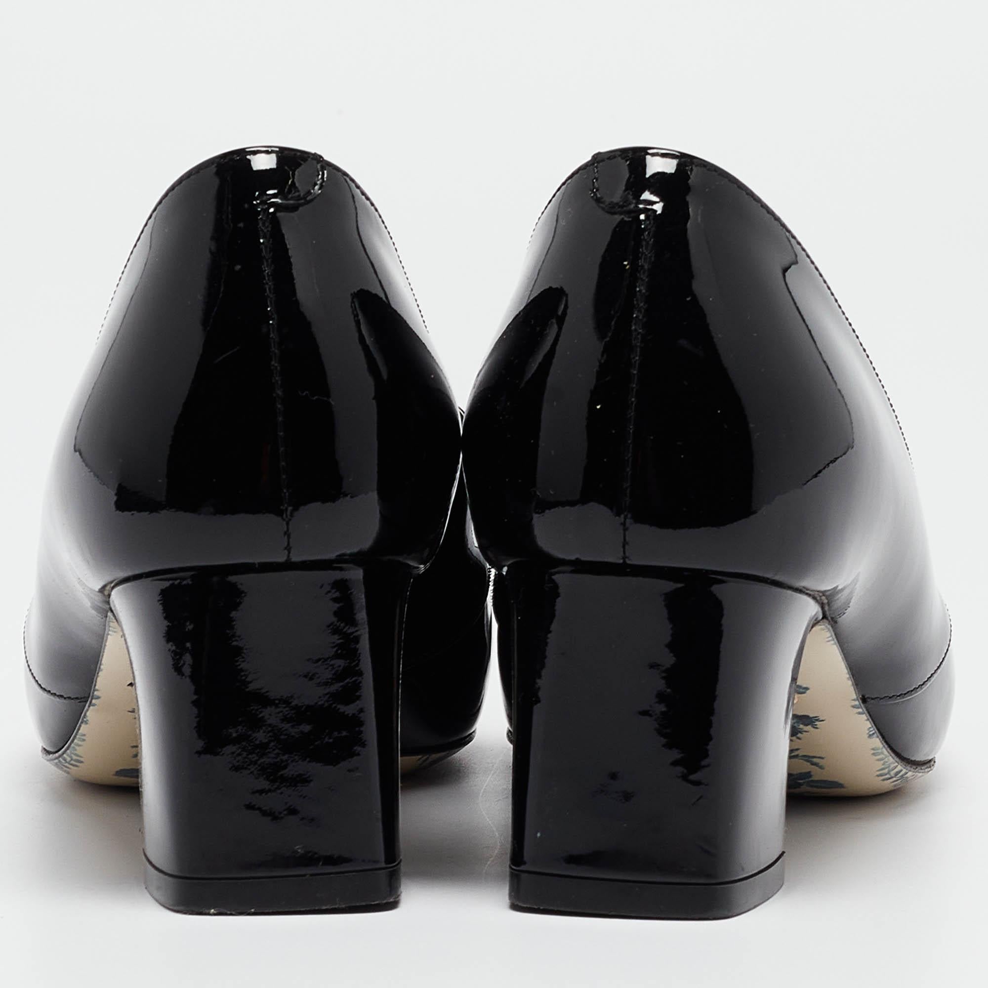 Gucci Black Patent Leather GG Marmont Pumps Size 36.5 1