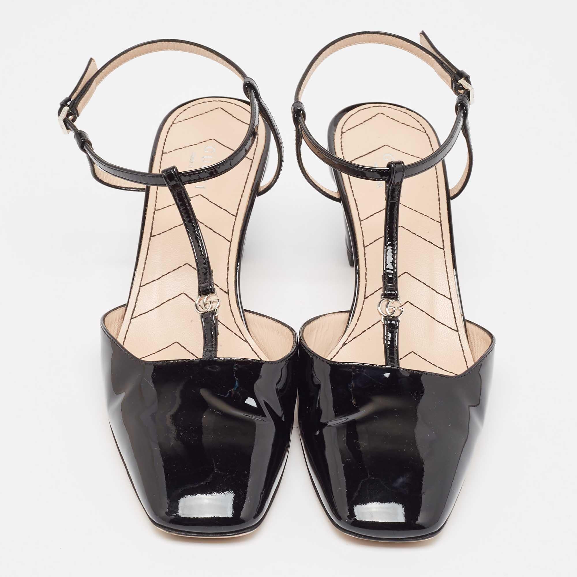 Gucci Black Patent Leather GG Marmont T Strap Pumps Size 40 In Good Condition In Dubai, Al Qouz 2