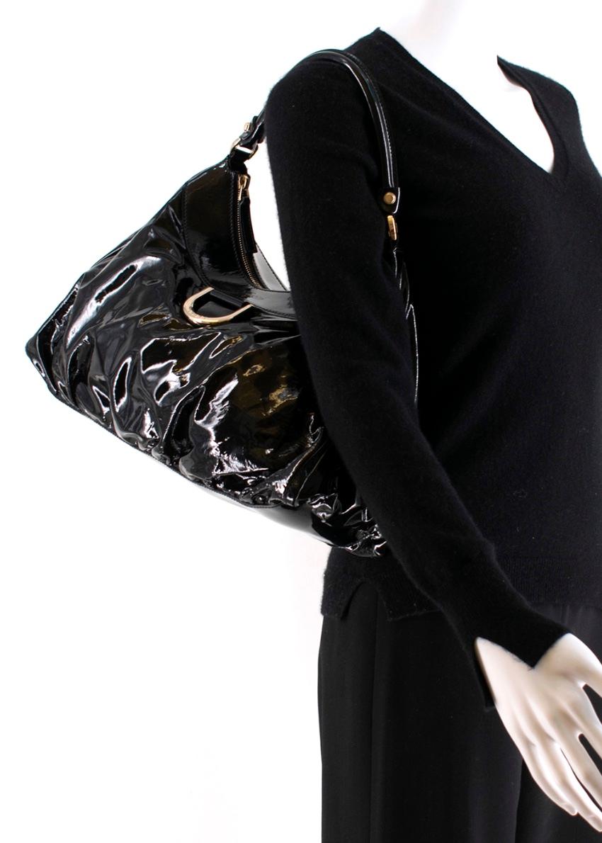 Women's Gucci Black Patent Leather Hobo Shoulder Bag 42cm For Sale