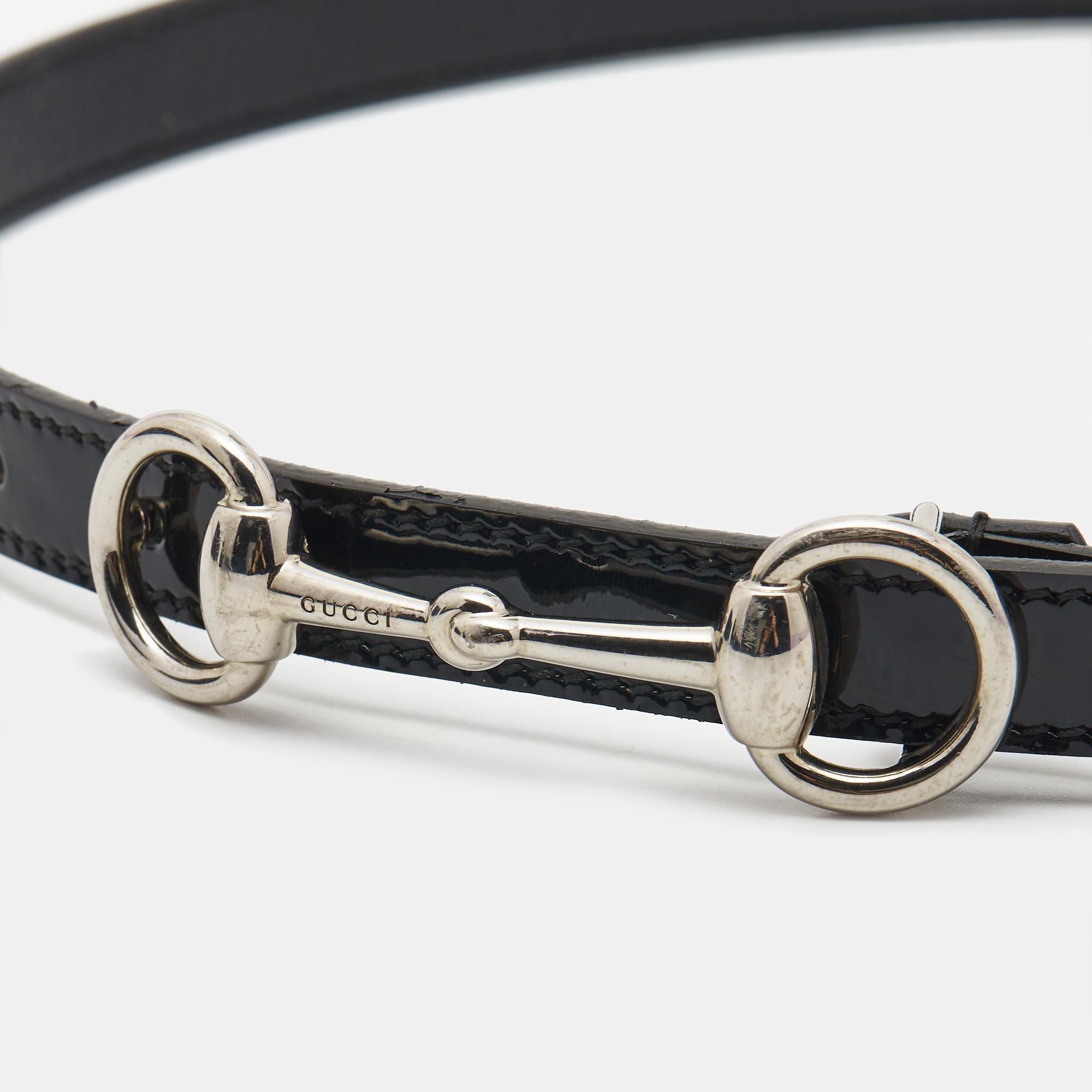 Add a luxe finish to your OOTD with this Gucci Horsebit belt. It is carefully crafted to last well and boost your style for a long time.