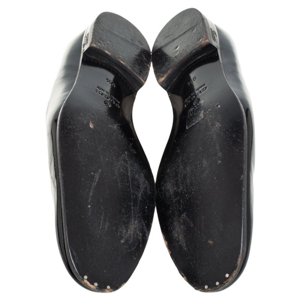 Gucci Black Patent Leather Horsebit Slip on Loafers Size 43.5 In Good Condition In Dubai, Al Qouz 2