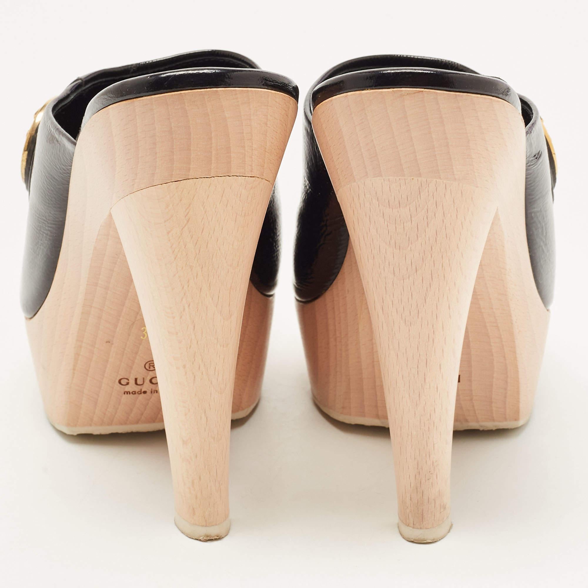 Gucci Black Patent Leather Hysteria Platform Open Toe Slide Sandals Size 38 For Sale 2