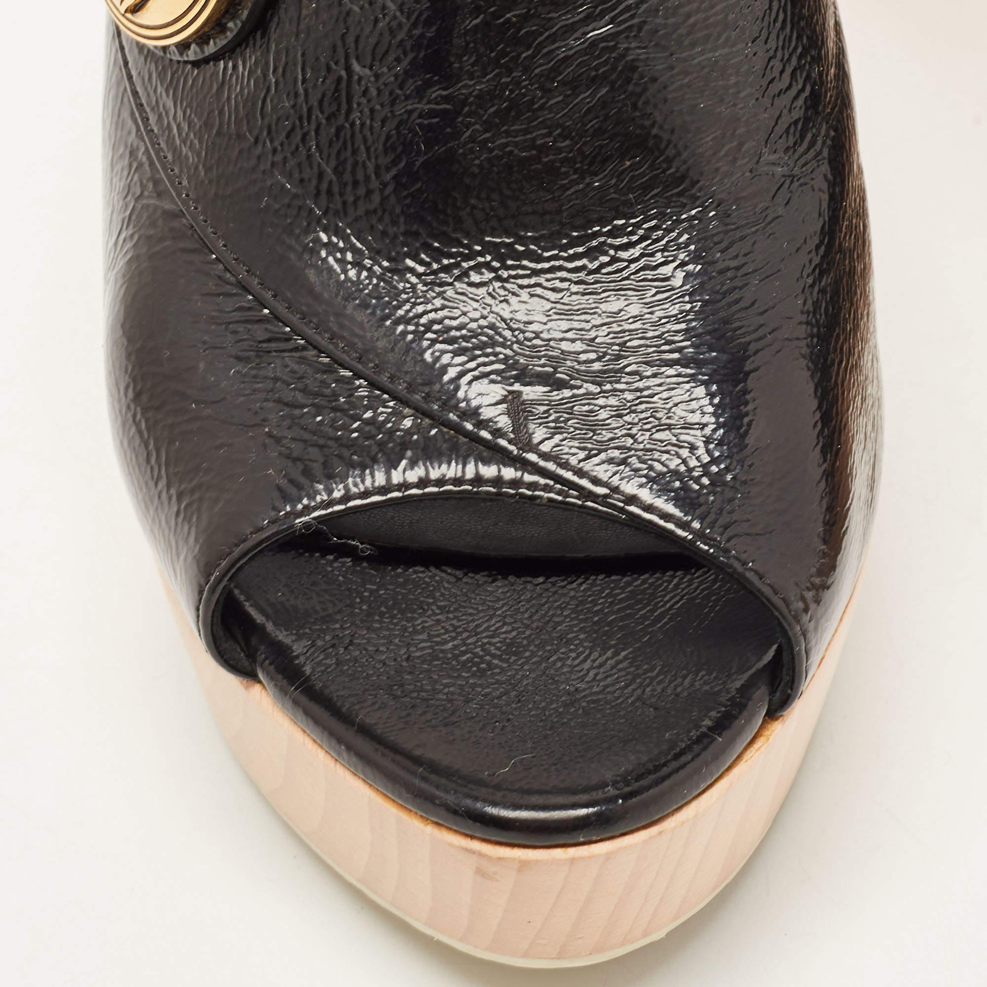 Gucci Black Patent Leather Hysteria Platform Open Toe Slide Sandals Size 38 For Sale 3
