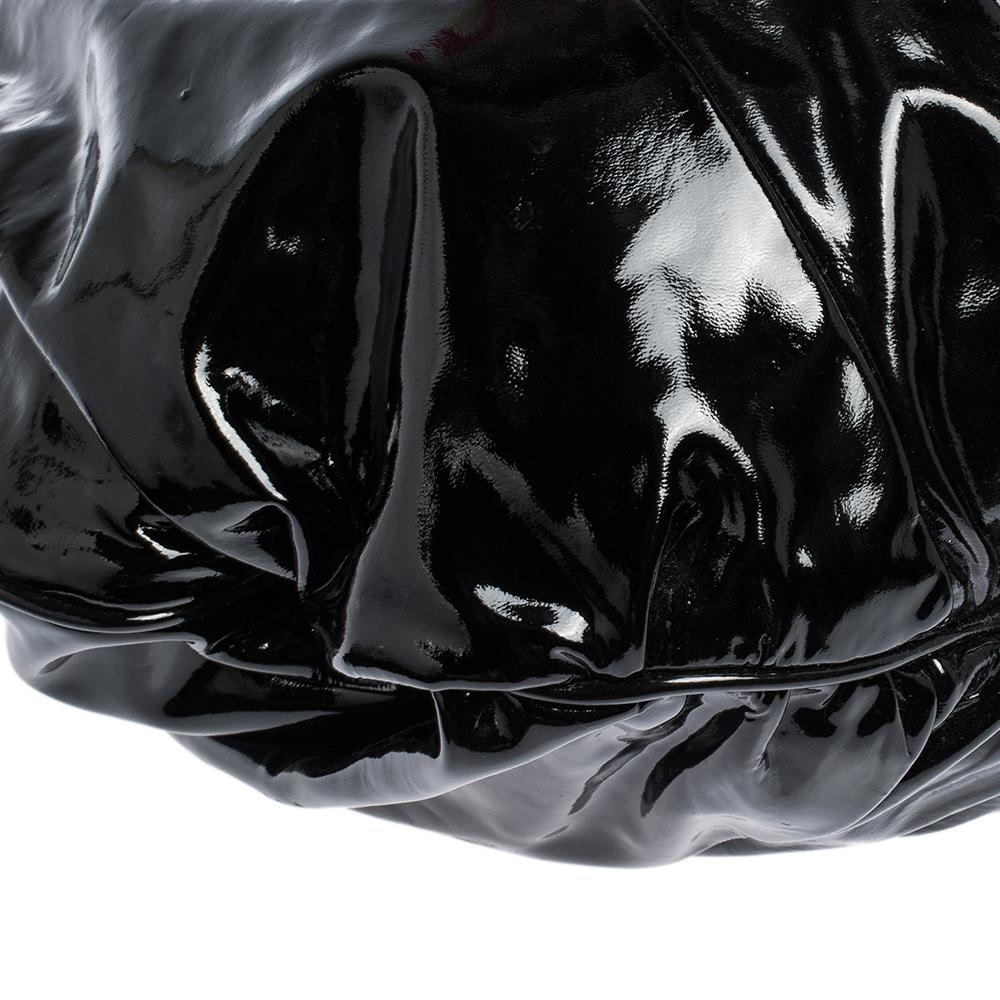 Gucci Black Patent Leather Hysteria Top Handle Tote Bag 2