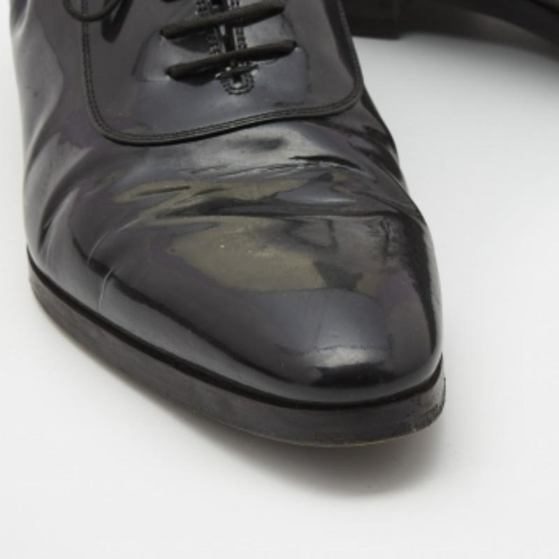 Gucci, scarpe da ginnastica in vernice nera Up & Up Taglia 43 in vendita 3