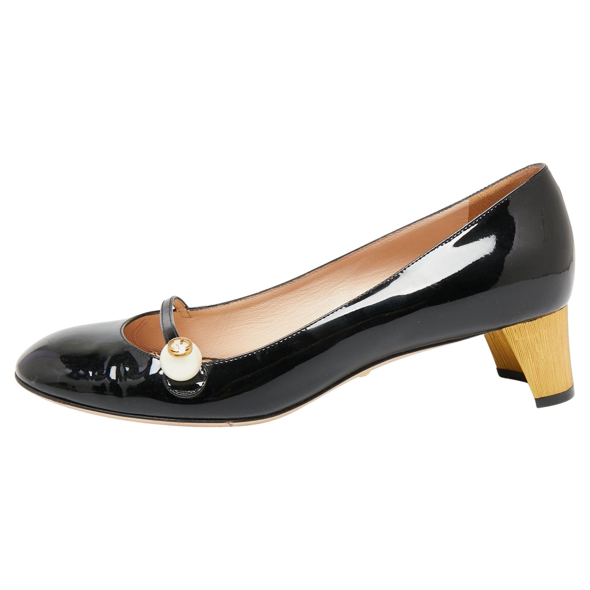 Gucci Black Patent Leather Pearl Embellished Block Heel Pumps Size 39.5