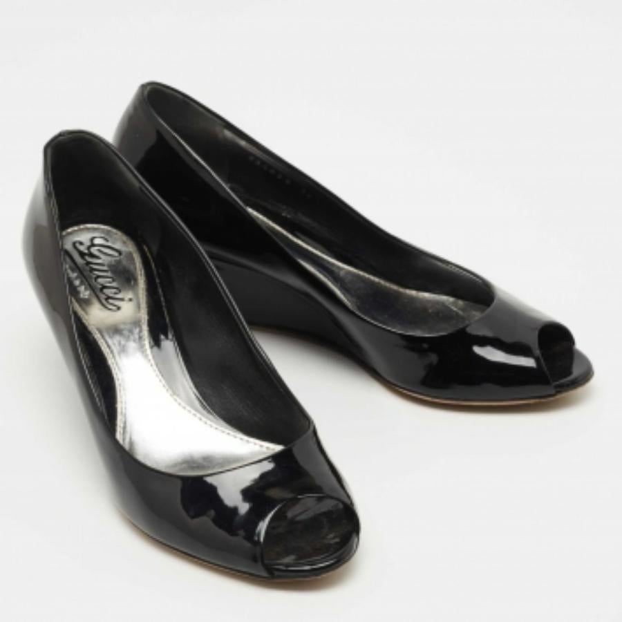 Gucci Pumps con zeppa in vernice nera taglia 36 4