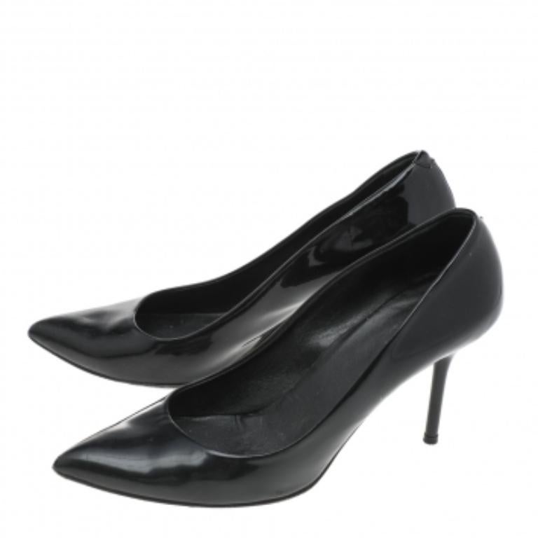 Gucci - Escarpins à bout pointu en cuir verni noir - Taille 37 Pour femmes en vente