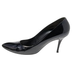 Gucci Black Patent Leather Pumps Size 40